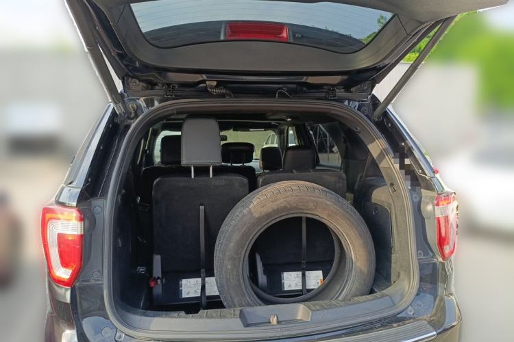 Used Ford Explorer 2018 2.3T Fashion Edition Trunk