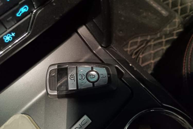 Used Ford Explorer 2018 2.3T Fashion Edition Vehicle Key