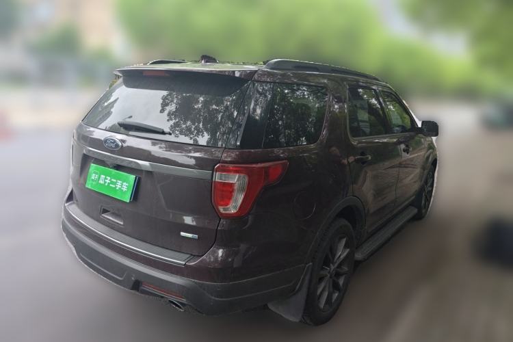 Used Ford Explorer 2018 2.3T Fashion Edition Rear Right 45 Deg