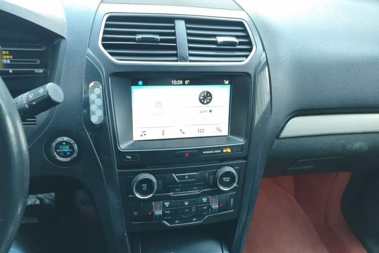 Used Ford Explorer 2018 2.3T Fashion Edition Audio And AC Panel