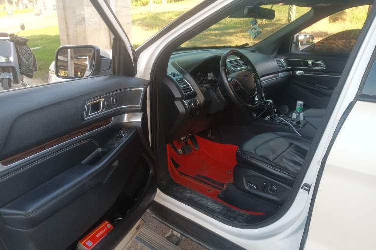 Used Ford Explorer 2018 2.3T Elite Edition Driver Seat
