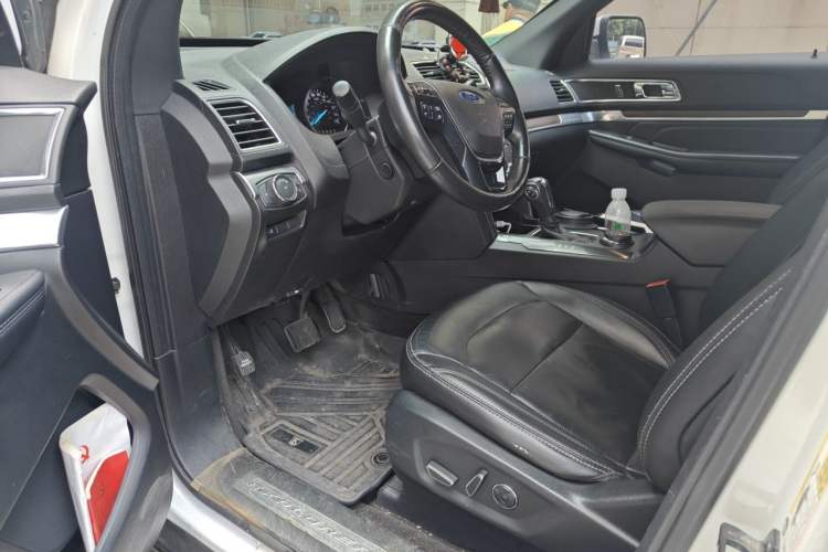 Used Ford Explorer 2018 2.3T Elite Edition Driver Seat