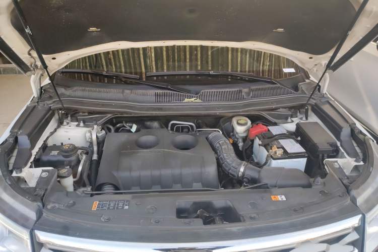 Used Ford Explorer 2018 2.3T Elite Edition Engine Bay