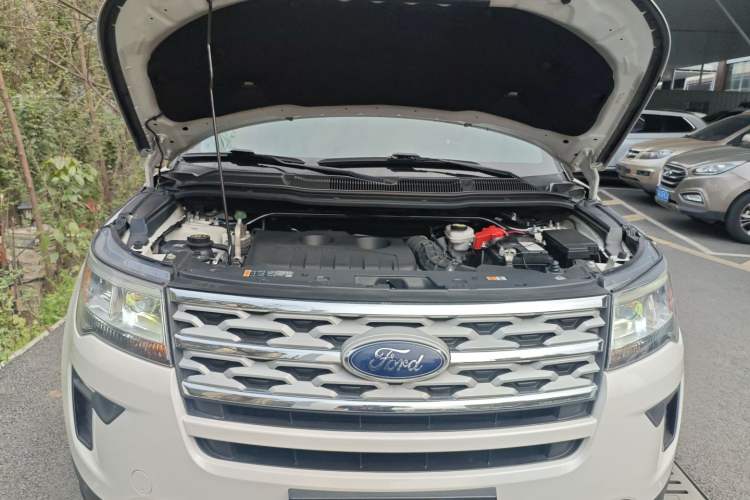 Used Ford Explorer 2018 2.3T Fashion Edition Engine Bay
