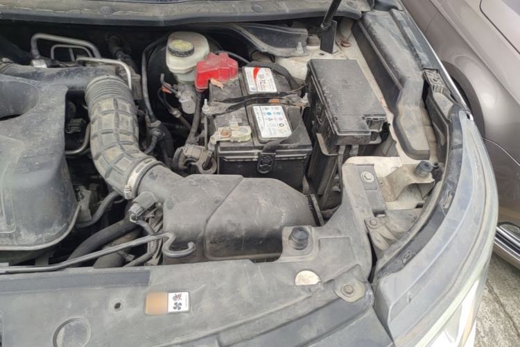 Used Ford Explorer 2018 2.3T Elite Edition Engine Bay Left
