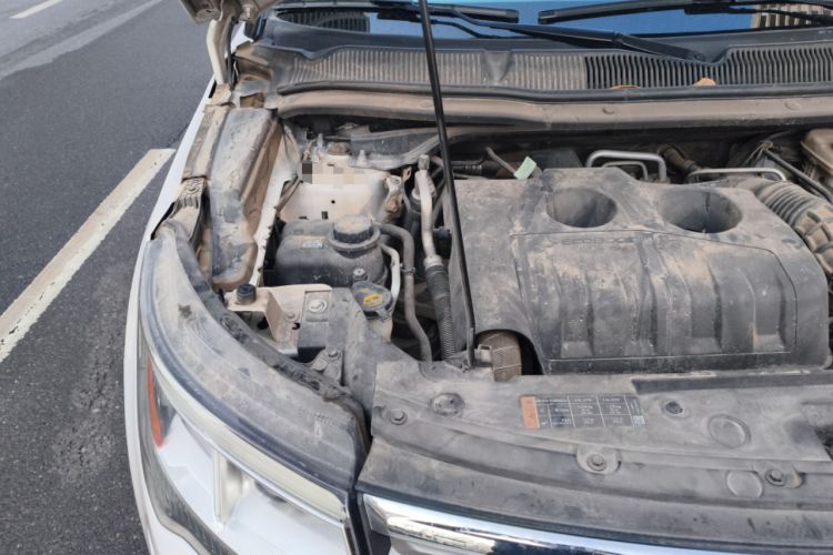 Used Ford Explorer 2018 2.3T Fashion Edition Engine Bay Right