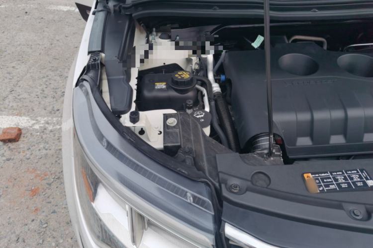 Used Ford Explorer 2018 2.3T Fashion Edition Engine Bay Right