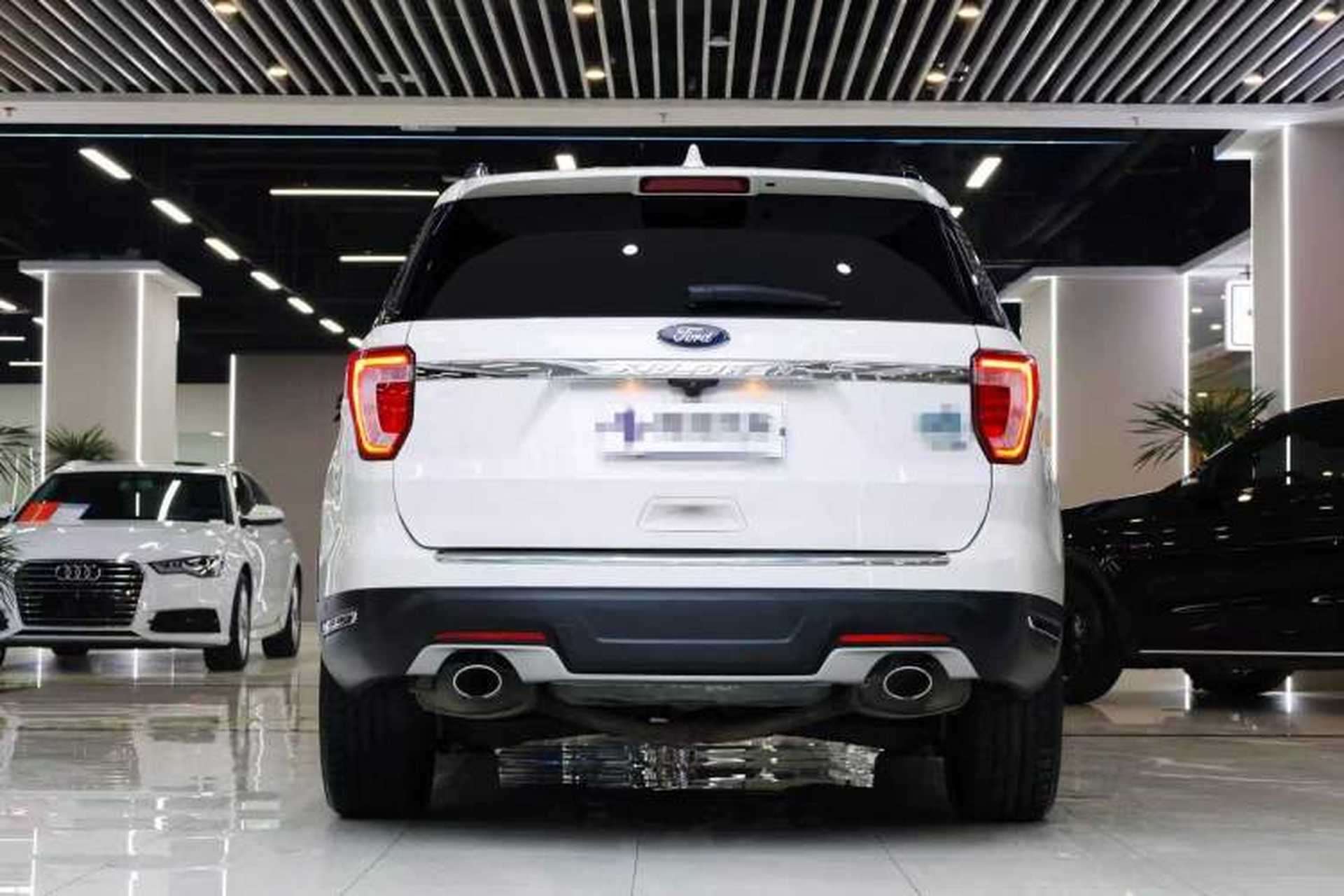 Used Ford Explorer 2018 2.3T Elite Edition Exterior 5