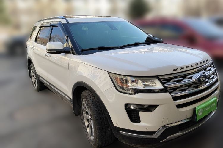 Used Ford Explorer 2018 3.5T Elite Edition Front Right 45 Deg