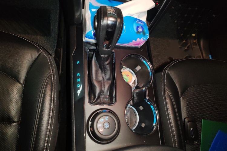 Used Ford Explorer 2018 2.3T Elite Edition Gear Lever
