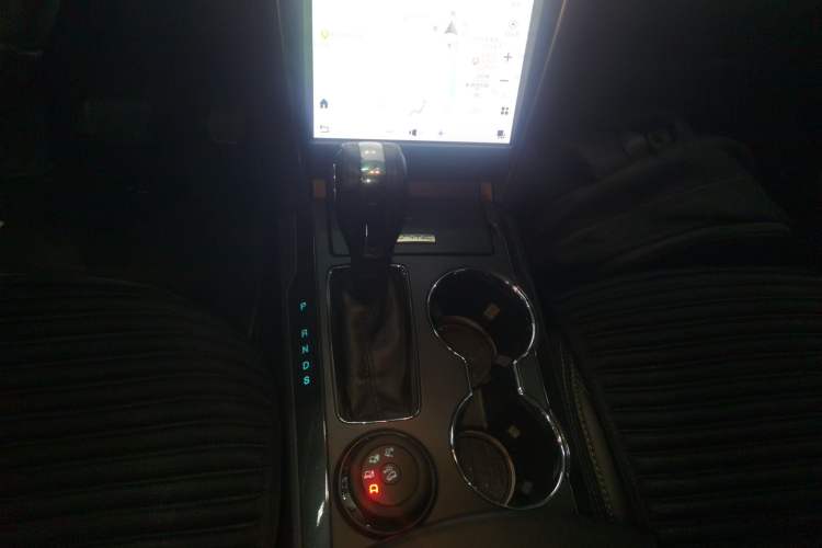 Used Ford Explorer 2018 3.5T Elite Edition Gear Lever