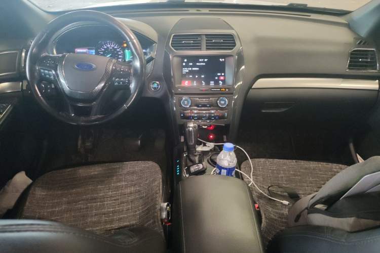 Used Ford Explorer 2018 2.3T Fashion Edition Interior 2