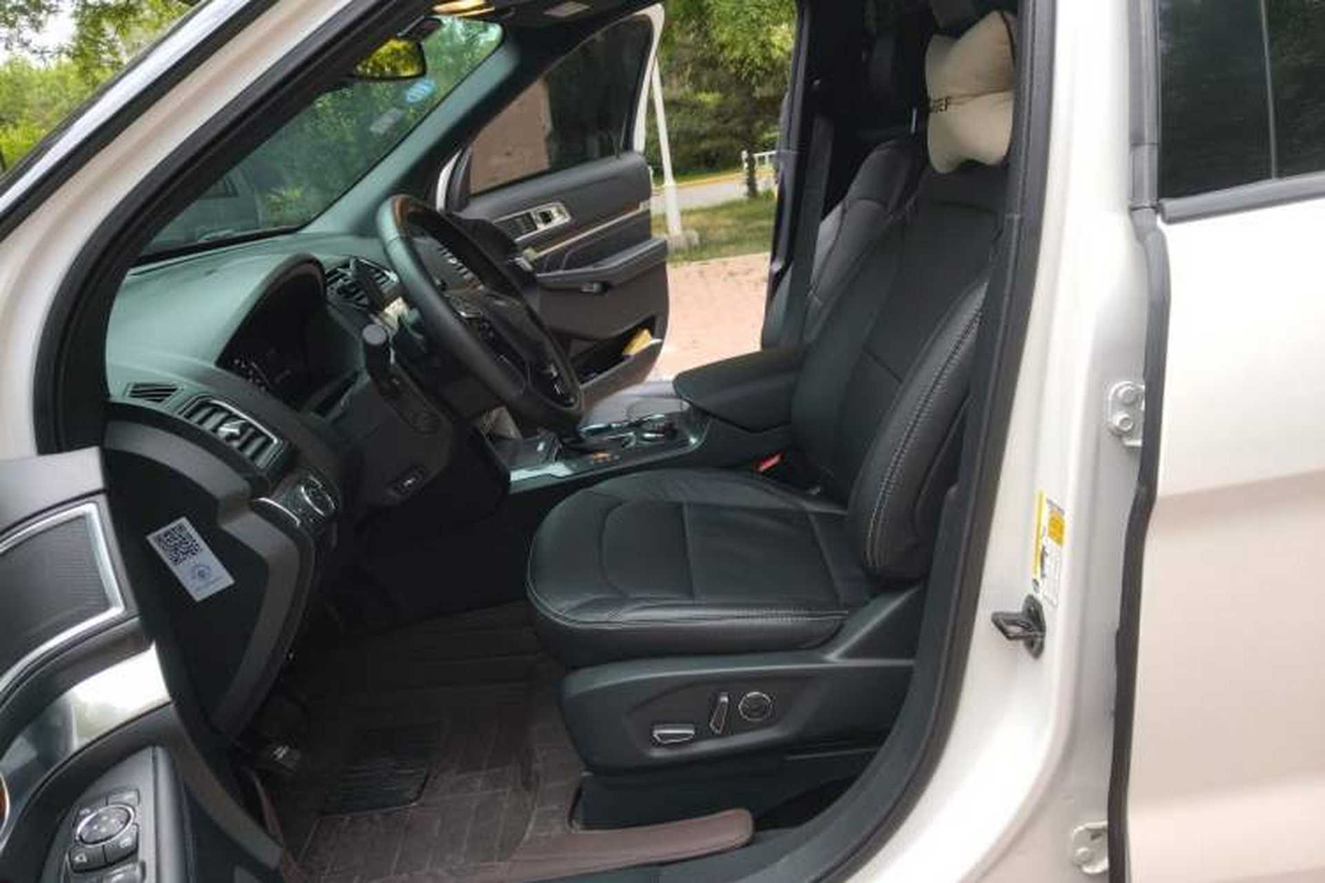 Used Ford Explorer 2018 2.3T Elite Edition Left Front Seat