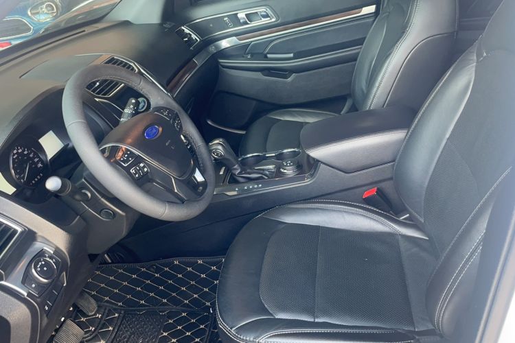 Used Ford Explorer 2018 3.5T Elite Edition Left Front Seat