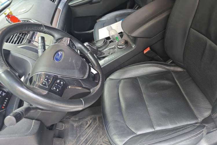 Used Ford Explorer 2018 2.3T Elite Edition Left Front Seat