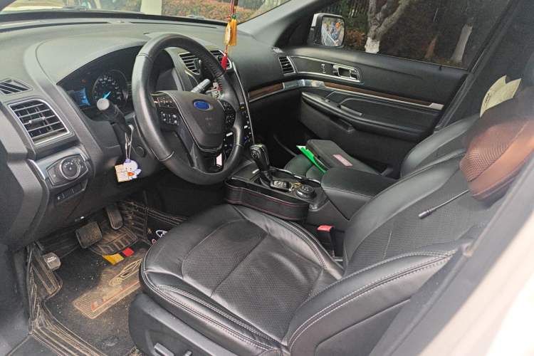 Used Ford Explorer 2018 2.3T Elite Edition Left Front Seat