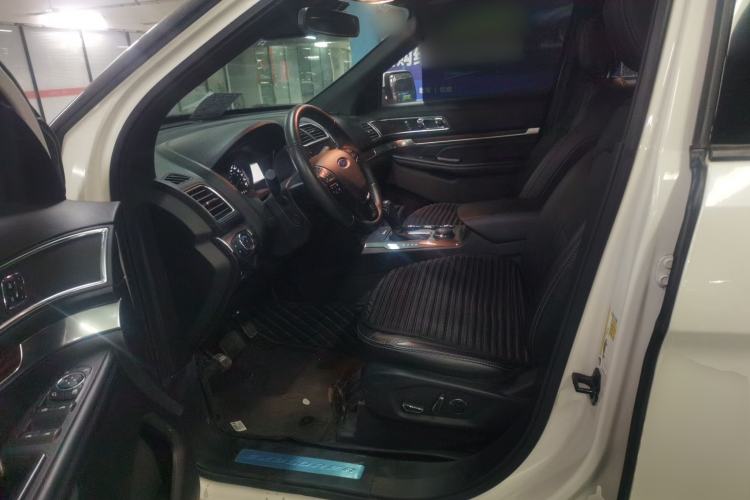 Used Ford Explorer 2018 3.5T Elite Edition Left Front Seat