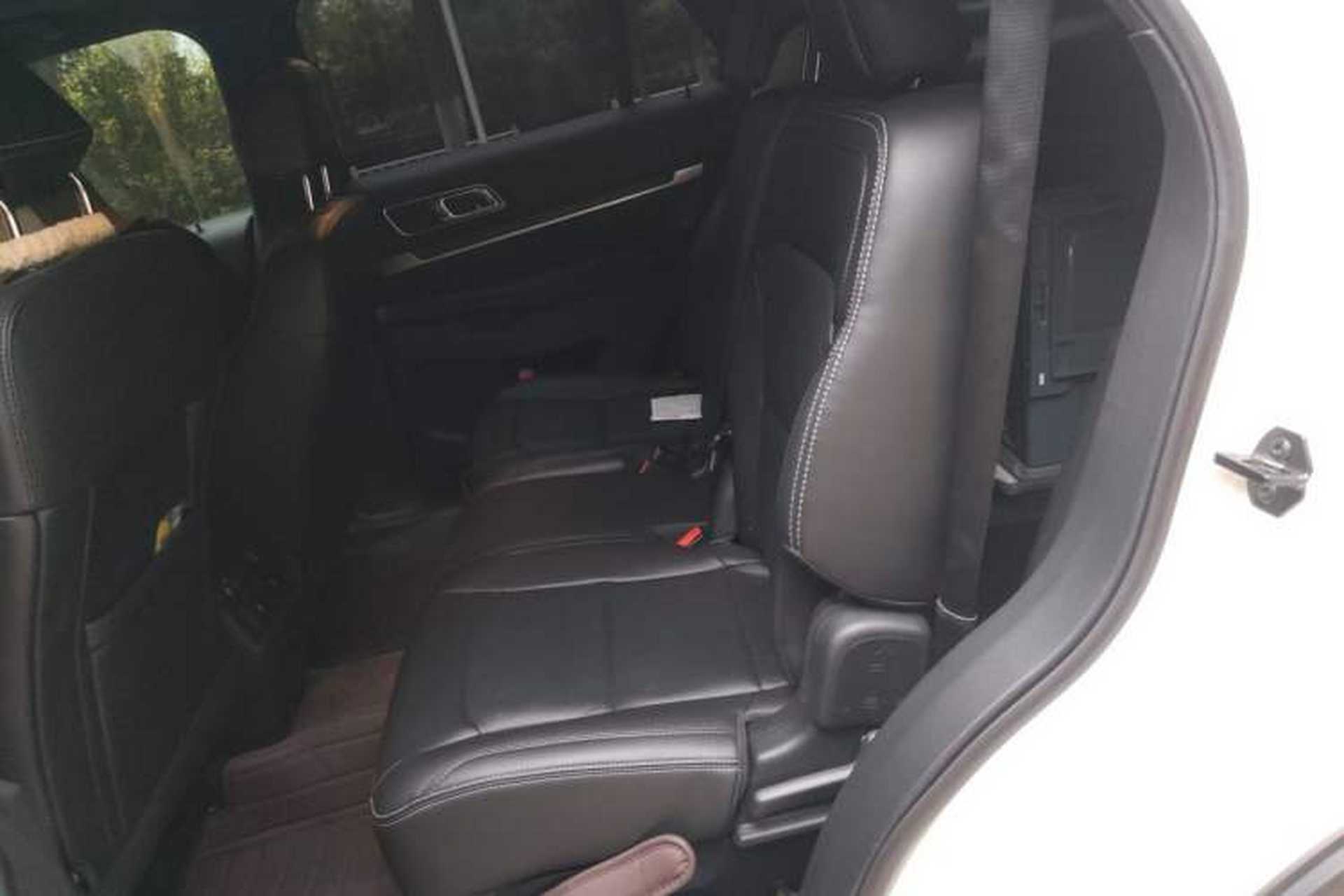 Used Ford Explorer 2018 2.3T Elite Edition Left Rear Seat
