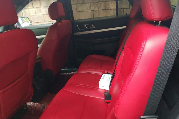 Used Ford Explorer 2018 2.3T Fashion Edition Left Rear Seat
