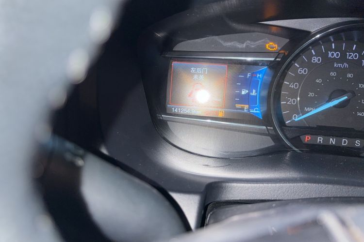 Used Ford Explorer 2018 2.3T Elite Edition Odometer Close Up