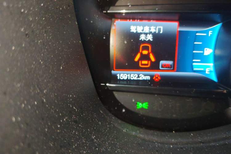 Used Ford Explorer 2018 2.3T Fashion Edition Odometer Close Up