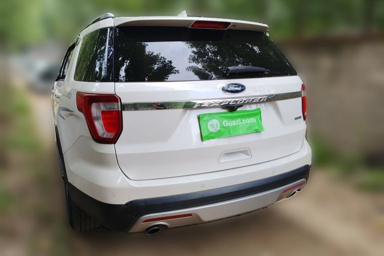 Used Ford Explorer 2018 2.3T Fashion Edition Rear Left 45 Deg