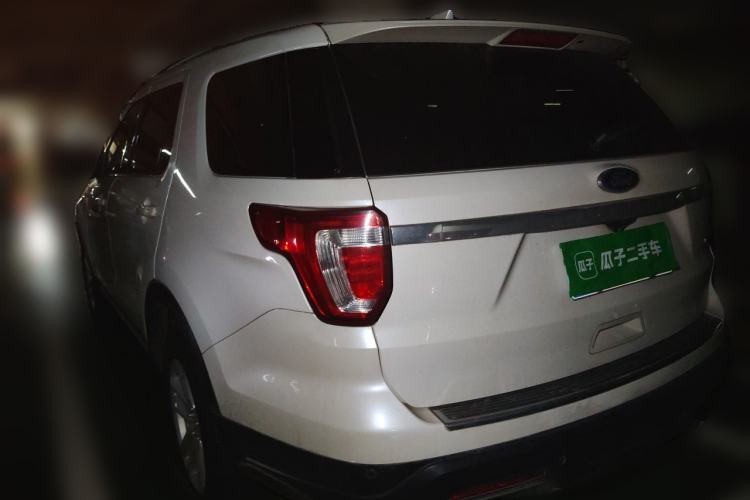 Used Ford Explorer 2018 2.3T Fashion Edition Rear Left 45 Deg