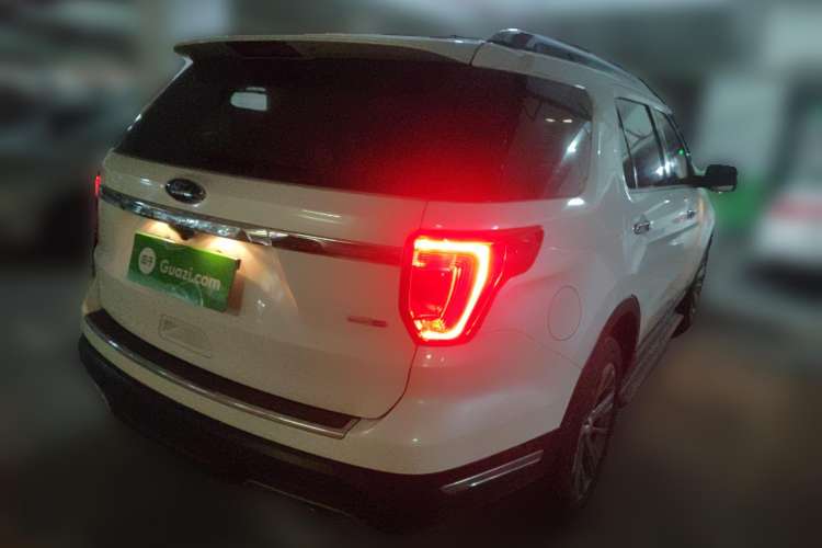 Used Ford Explorer 2018 2.3T Elite Edition Rear Right 45 Deg