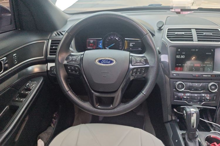 Used Ford Explorer 2018 2.3T Fashion Edition Steering Wheel