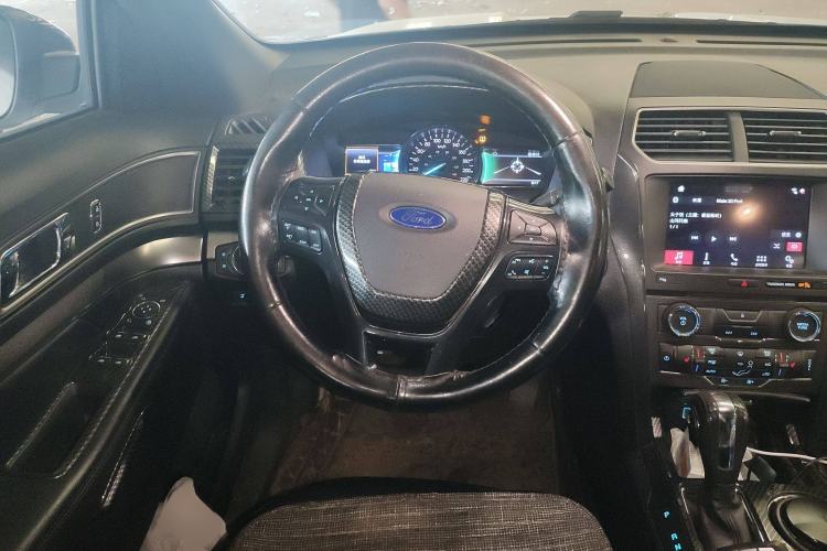 Used Ford Explorer 2018 2.3T Fashion Edition Steering Wheel