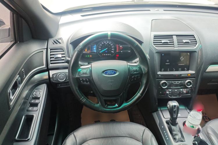 Used Ford Explorer 2018 2.3T Fashion Edition Steering Wheel