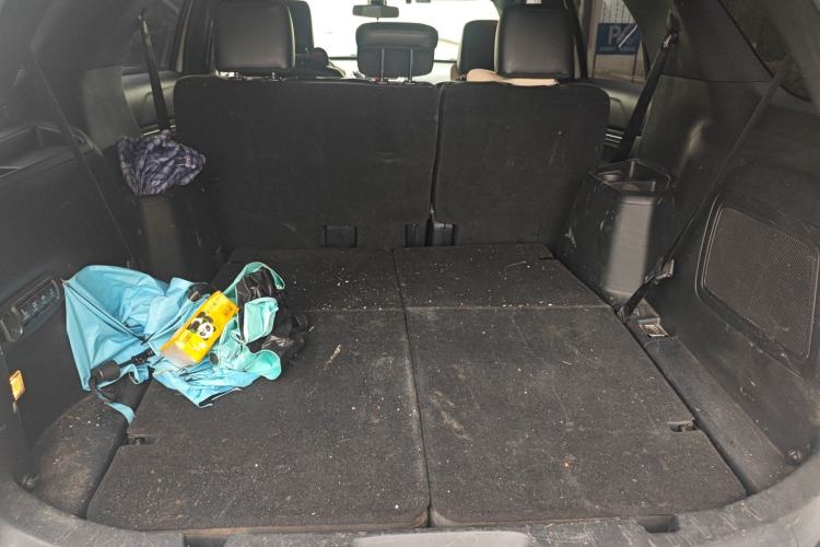 Used Ford Explorer 2018 2.3T Elite Edition Trunk