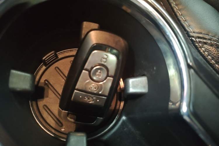 Used Ford Explorer 2018 2.3T Elite Edition Vehicle Key