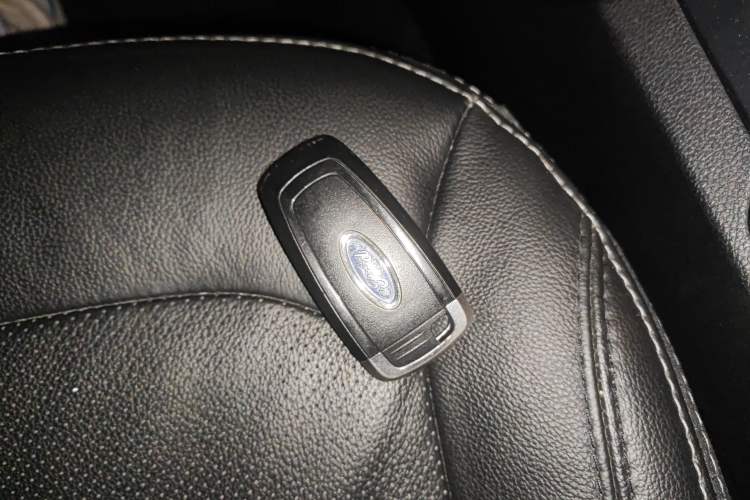 Used Ford Explorer 2018 2.3T Elite Edition Vehicle Key