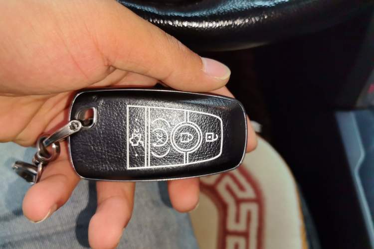 Used Ford Explorer 2018 2.3T Elite Edition Vehicle Key