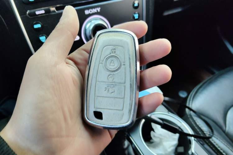 Used Ford Explorer 2018 3.5T Elite Edition Vehicle Key
