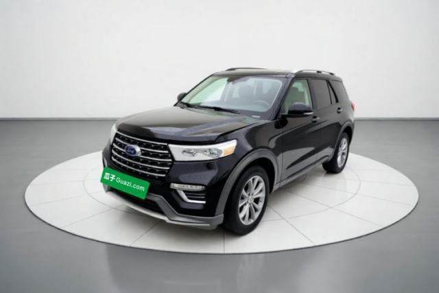 Ojetý Ford Explorer 2020 EcoBoost 285 4x4 Trend Edition 7-Seater