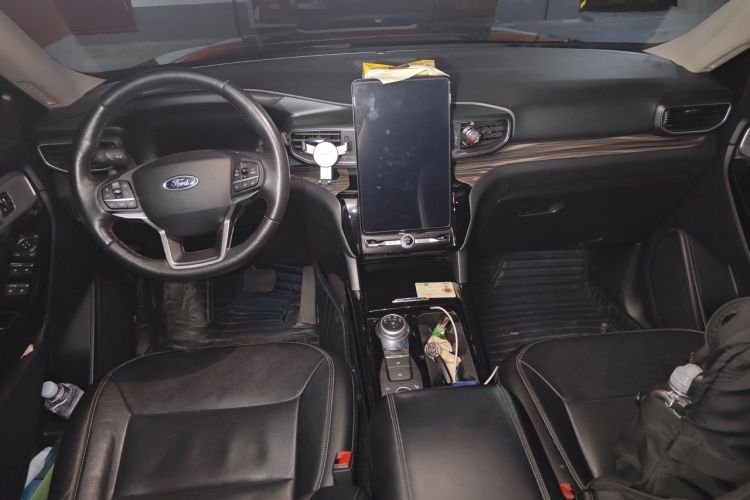 Used Ford Explorer 2020 EcoBoost 285 4x4 Titanium Edition 6 Seats Center Console