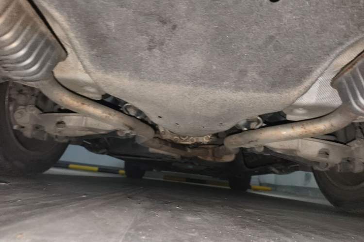 Used Ford Explorer 2020 EcoBoost 285 4x4 Titanium Edition 7-Seater Chassis Rear