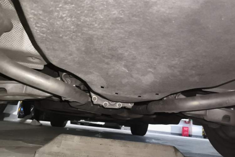Used Ford Explorer 2020 EcoBoost 285 4x4 Sport Edition ST-LINE 6-Seater Chassis Rear