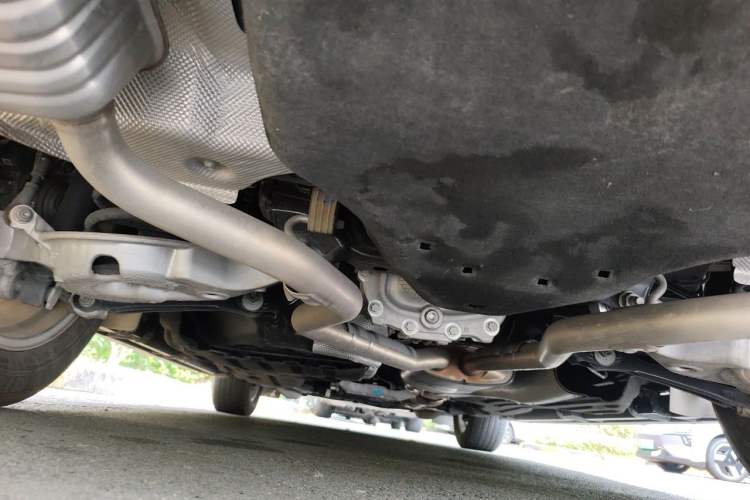 Used Ford Explorer 2020 EcoBoost 285 4x4 Titanium Edition 7-Seater Chassis Rear