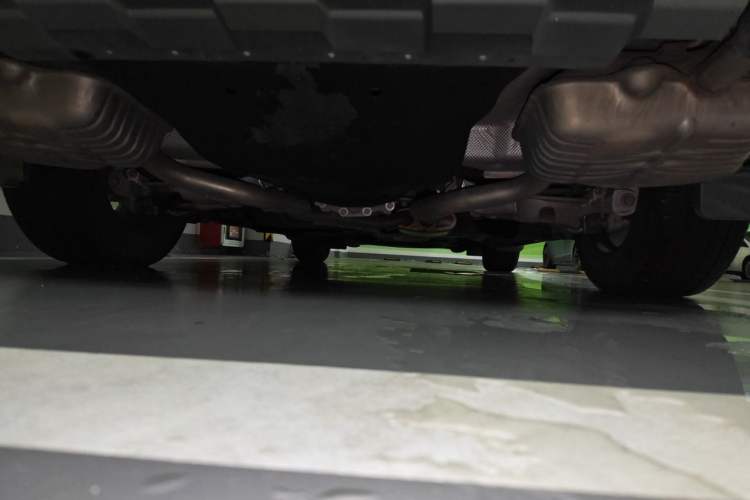 Used Ford Explorer 2020 EcoBoost 285 Rear-Drive Trend Edition 7-Seater Chassis Rear