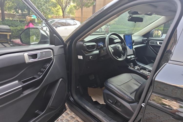 Used Ford Explorer 2020 EcoBoost 285 4x4 Trend Edition 7-Seater Driver Seat