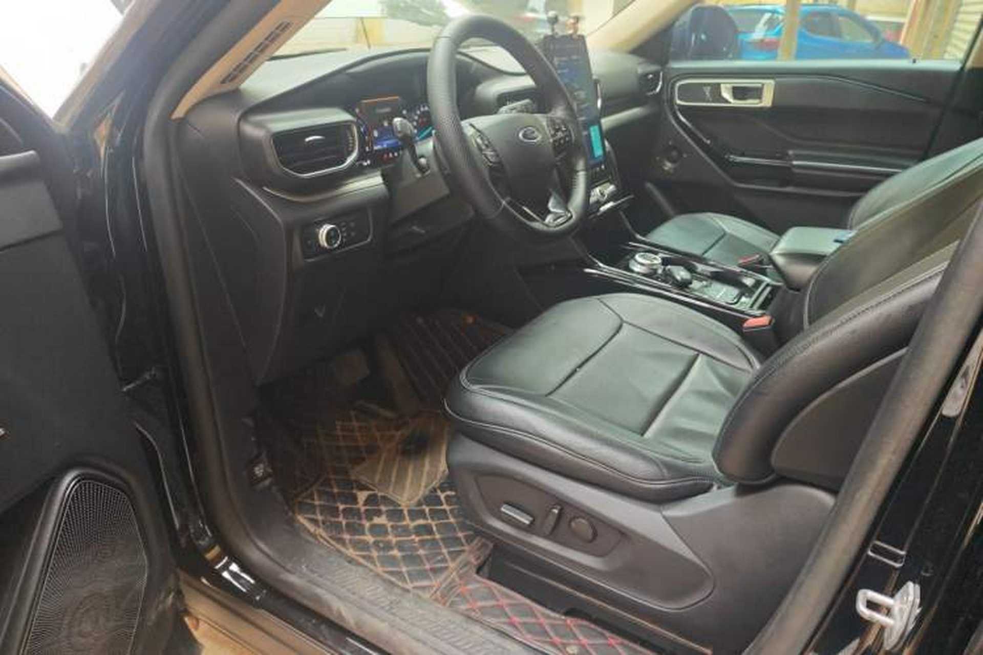 Used Ford Explorer 2020 EcoBoost 285 Rear-Drive Trend Edition 6 Seats Driver Seat