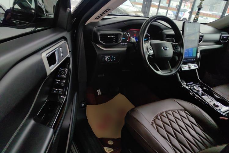 Used Ford Explorer 2020 EcoBoost 285 4x4 Trend Edition 7-Seater Driver Seat