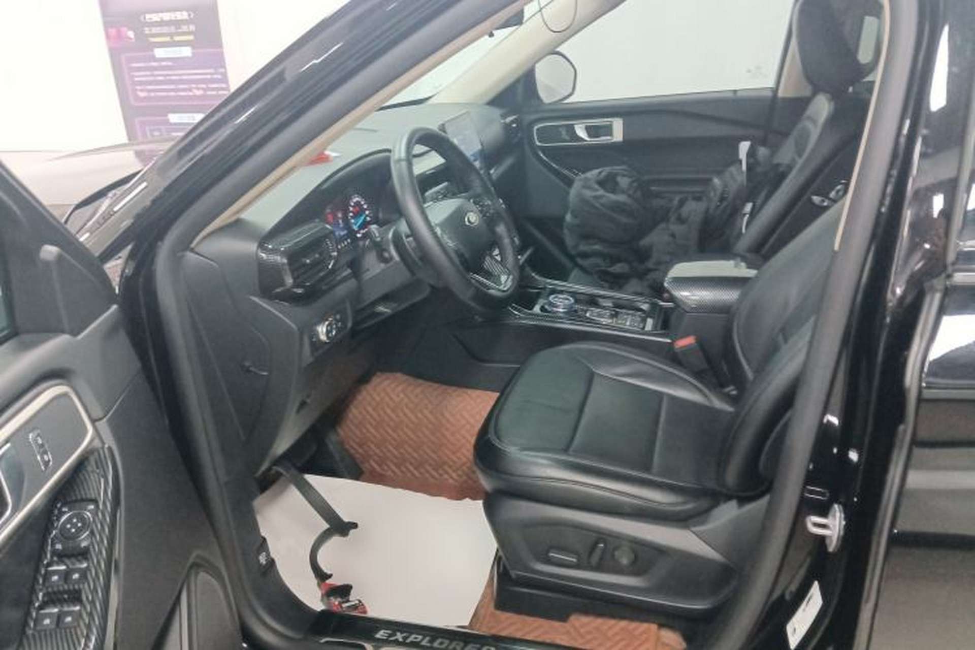 Used Ford Explorer 2020 EcoBoost 285 Rear-Drive Trend Edition 7-Seater Driver Seat