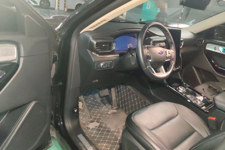 Used Ford Explorer 2020 EcoBoost 285 4x4 Titanium Edition 6 Seats Driver Seat