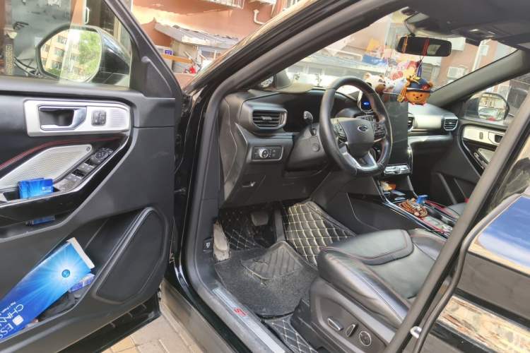 Used Ford Explorer 2020 EcoBoost 285 Four-Wheel Drive Sport Edition ST-LINE 7-Seater Driver Seat