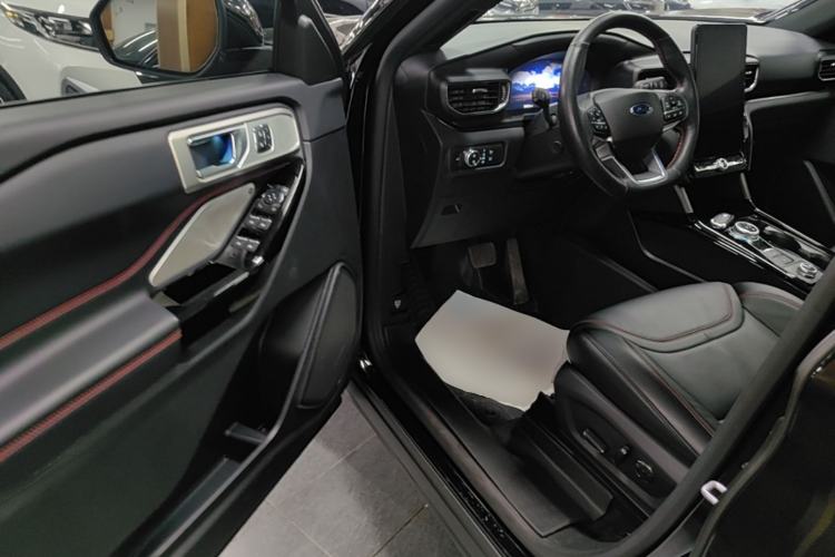 Used Ford Explorer 2020 EcoBoost 285 4x4 Sport Edition ST-LINE 6-Seater Driver Seat