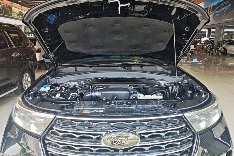 Used Ford Explorer 2020 EcoBoost 285 Rear-Drive Trend Edition 7-Seater Engine Bay